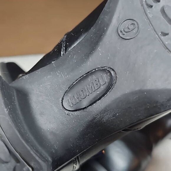 Khombu Women's Black Side Zip Buckle Faux Fur Lining Heeled Ankle Boots Size 9 - Picture 12 of 14